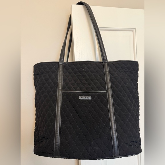 Vera Bradley Handbags - Vera Bradley Classic Black Quilted Tote